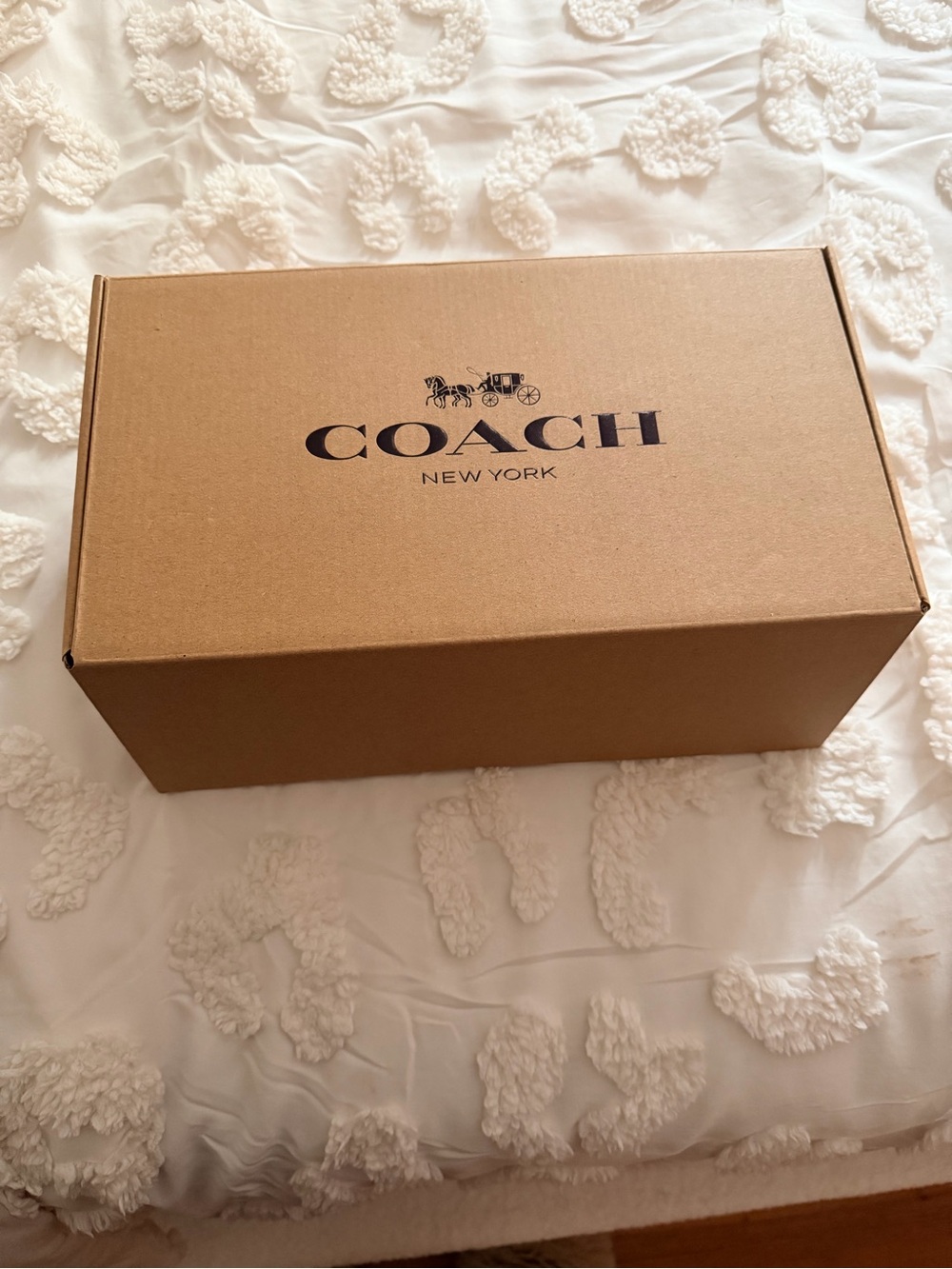 New!! COACH Brynn crystal Signature Slide Sandal with Patterned Strap - Picture 4 of 4